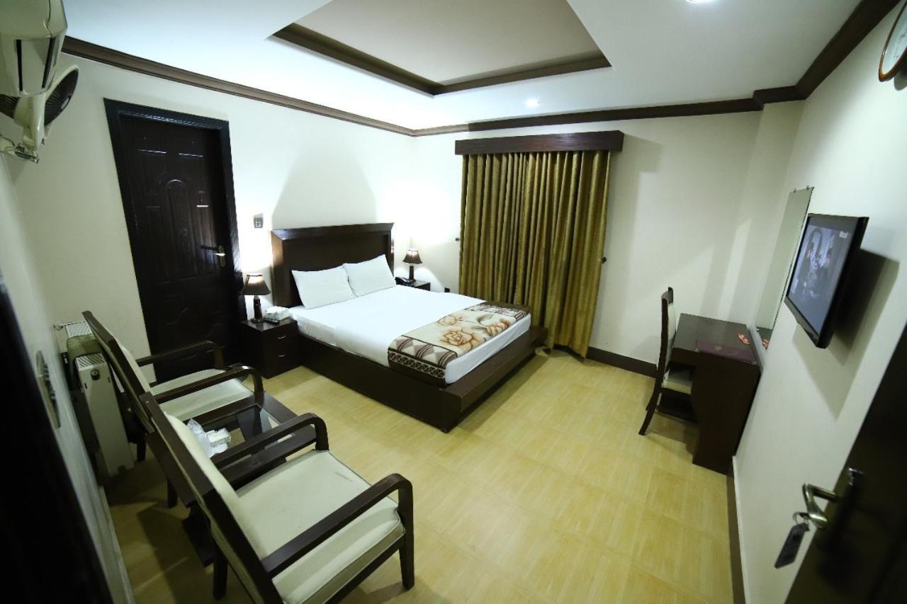 Midtown Hotel Rawalpindi Eksteriør bilde