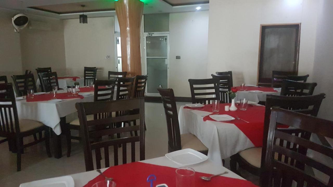 Midtown Hotel Rawalpindi Eksteriør bilde
