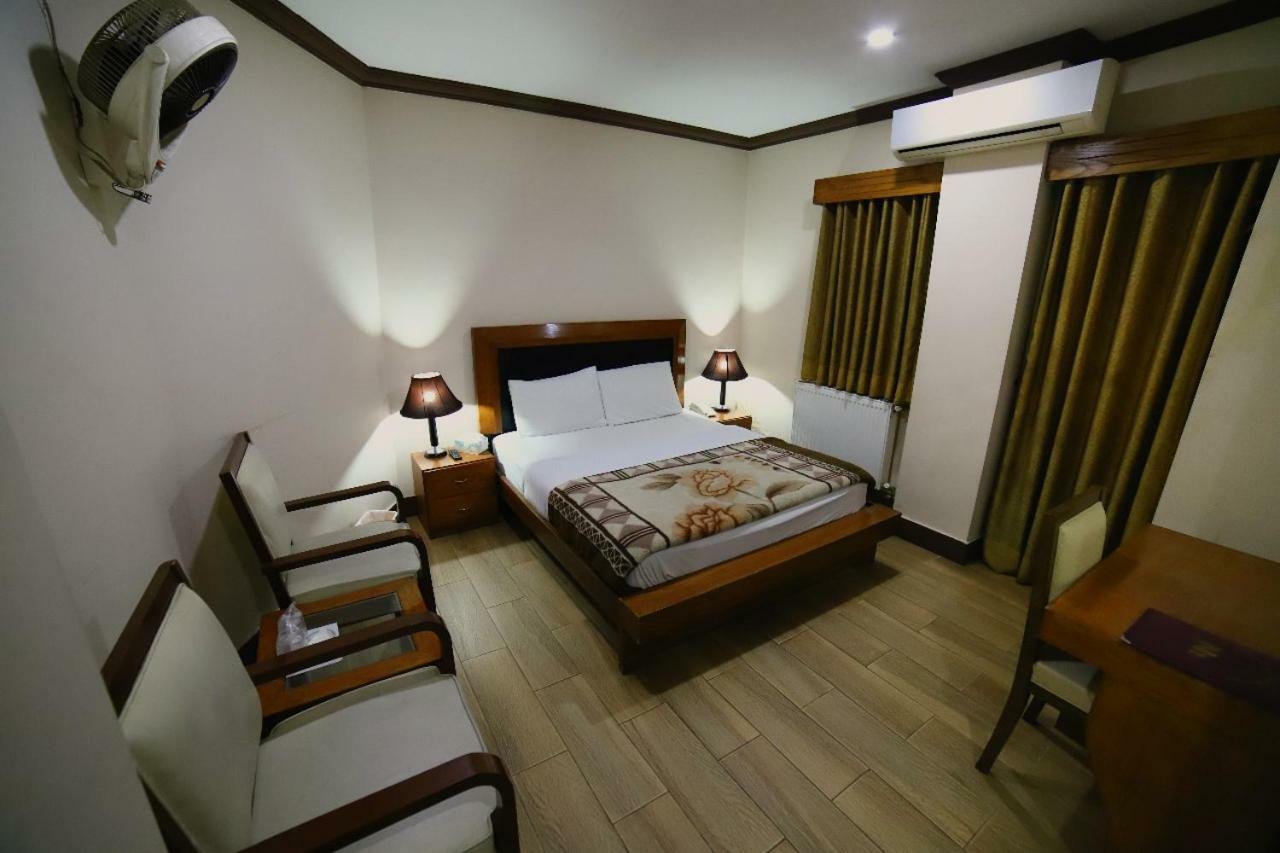 Midtown Hotel Rawalpindi Eksteriør bilde